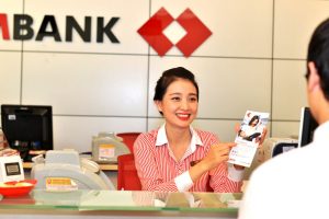 TCB:Tiềm năng tăng giá tại giá mục tiêu mới là 37%; khuyến nghị Mua vào| Giá mục tiêu VND68,700