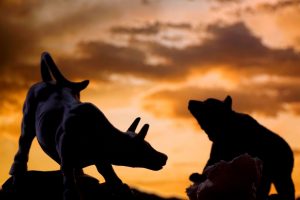 Phân tích, nhận định TT ngày 18/09: Tiếp tục giằng co trong khoảng 990